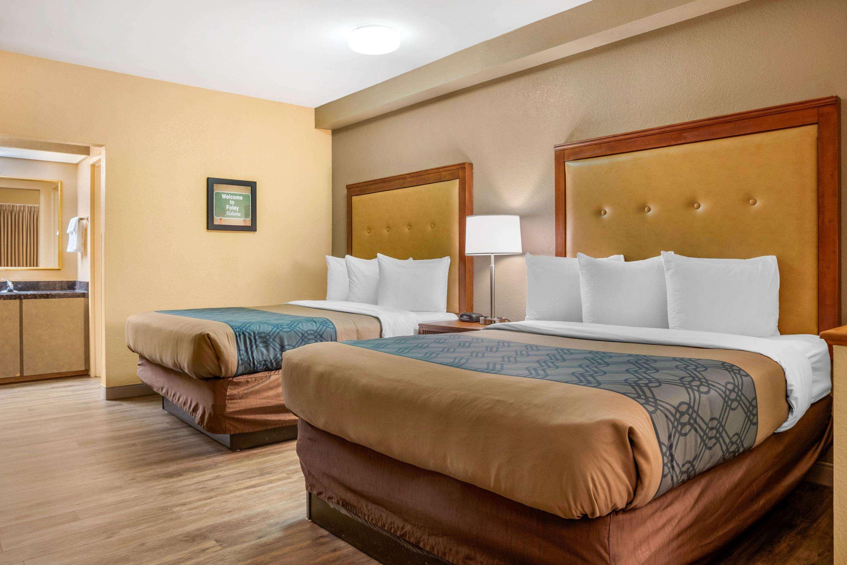 Econo Lodge Inn & Suites Foley-North Gulf Shores Εξωτερικό φωτογραφία