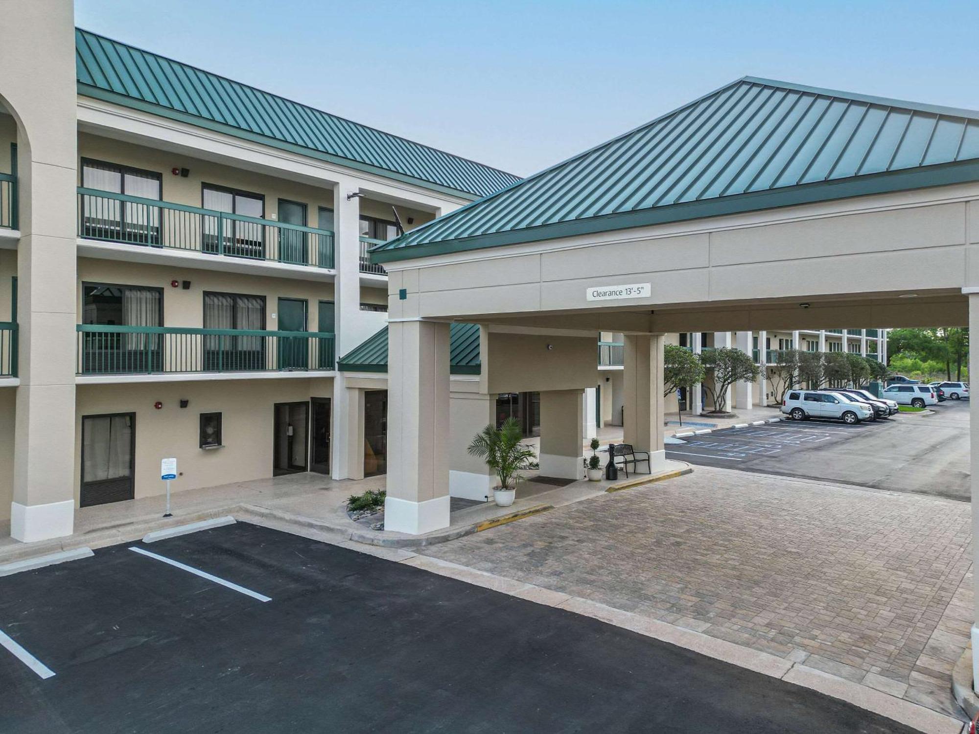 Econo Lodge Inn & Suites Foley-North Gulf Shores Εξωτερικό φωτογραφία