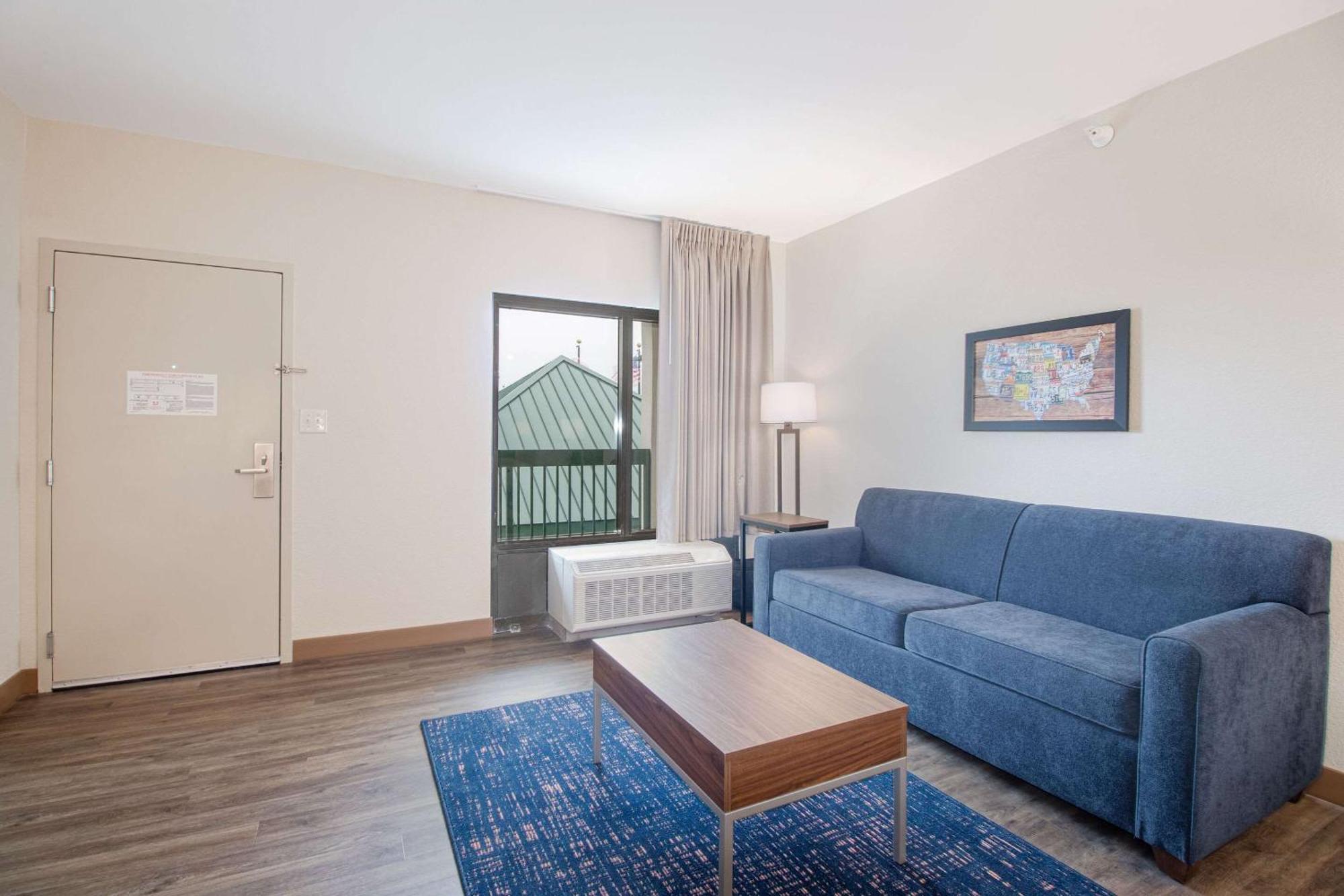 Econo Lodge Inn & Suites Foley-North Gulf Shores Εξωτερικό φωτογραφία